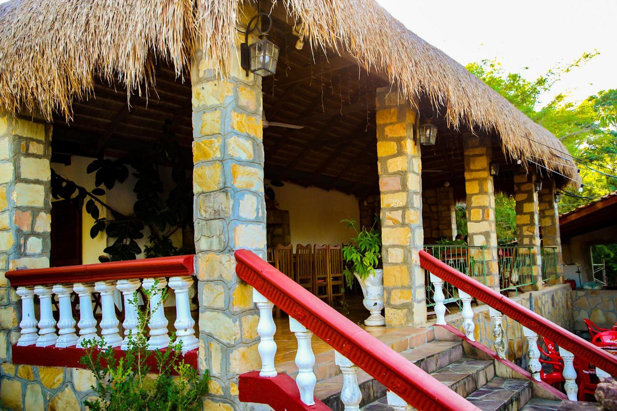 Hotel Sport Camping Independencia 外观 照片